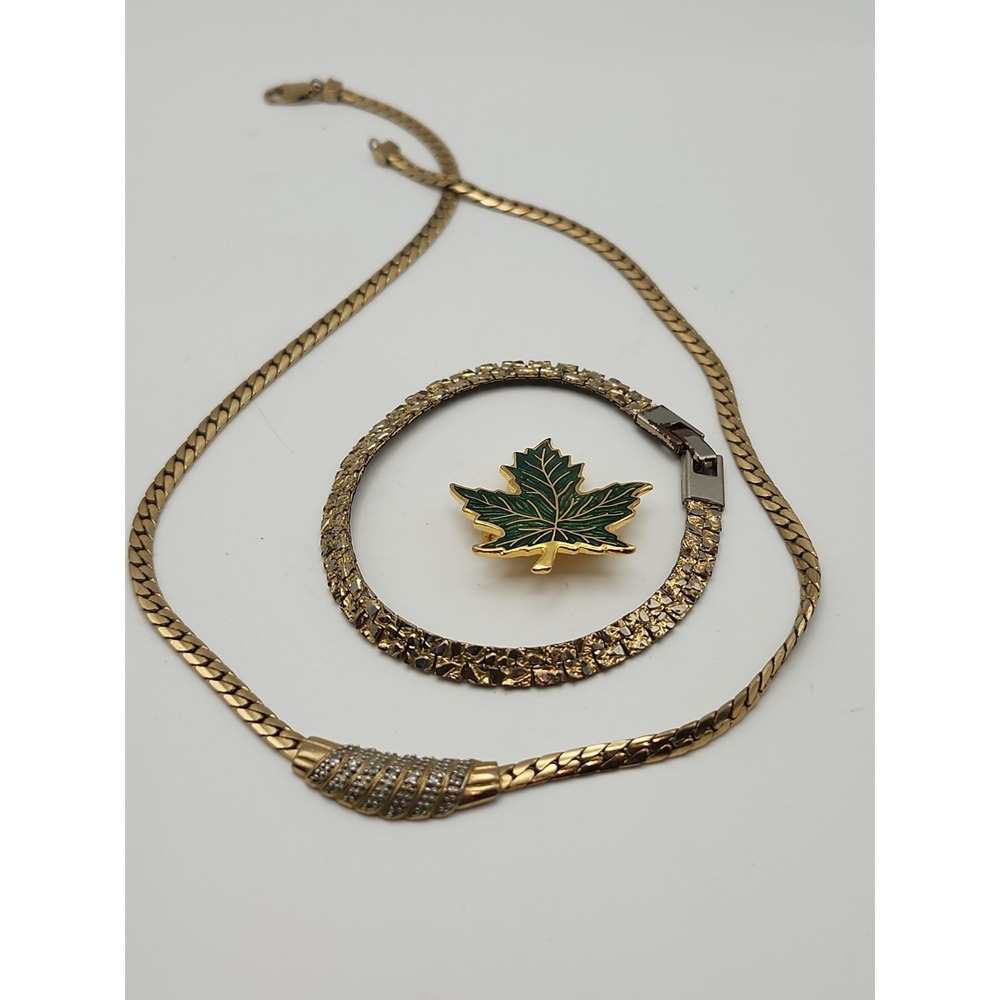 Gold Tone Vintqge Jewlery‎